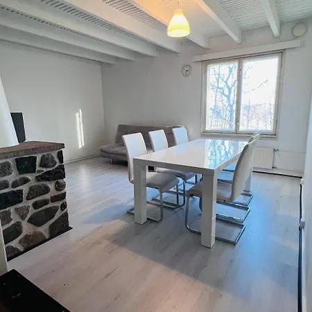 10 Single House Near Meyer Apartment Turku