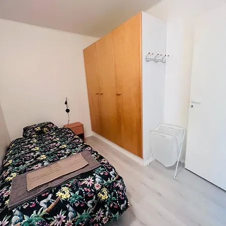 10 Single House Near Meyer