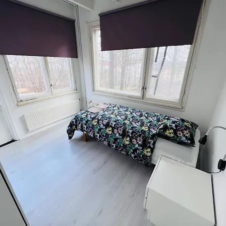 Apartment 10 Single House Near Meyer