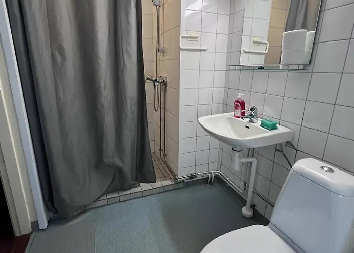 10 Single House Near Meyer