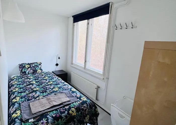 Huoneisto 10 Single House Near Meyer *